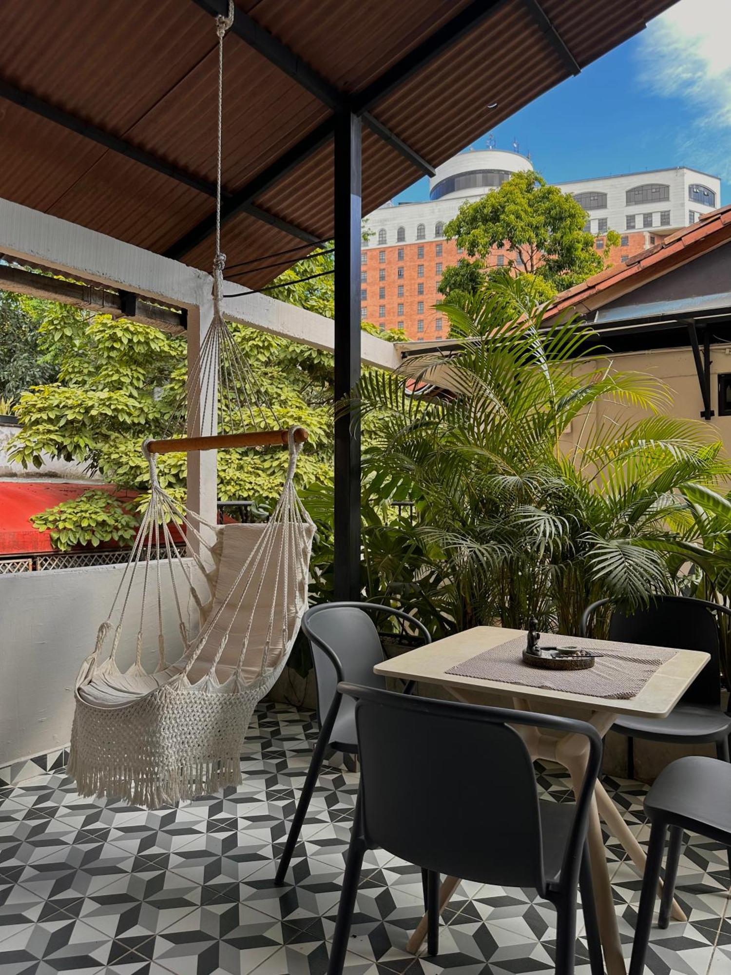 Hotel Bali At Poblado Μεντεγίν Εξωτερικό φωτογραφία